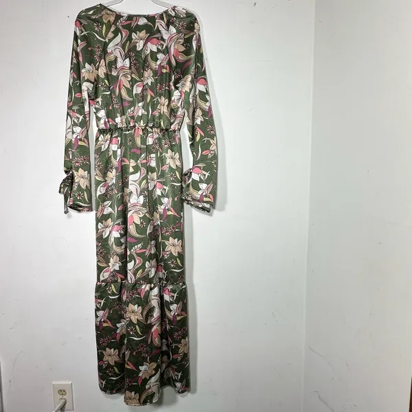 Luna‎ Chix Floral Maxi Dress Green Pink Long Sleeve V-Neck Boho Tiered Large - Image 2