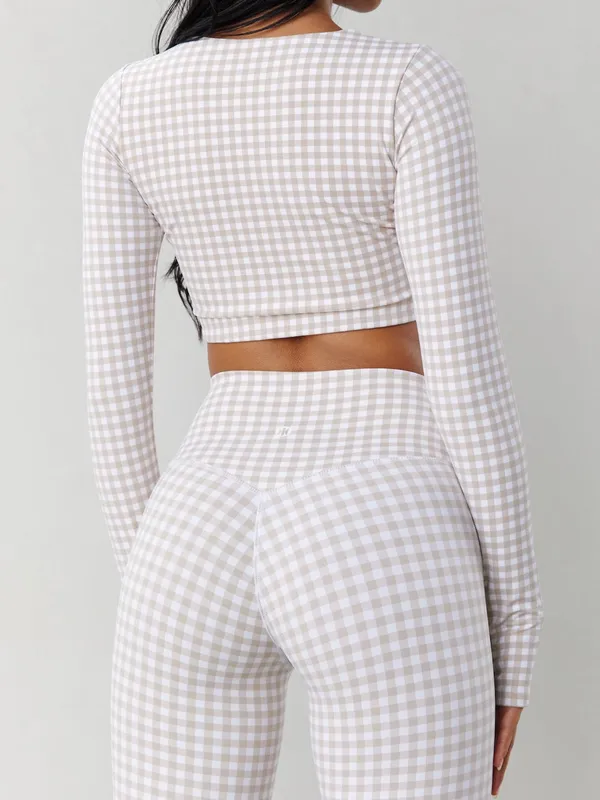 Astoria Activewear LUXE BALANCE Staple Sleeved Crop in Beige Gingham Size Small - Image 3
