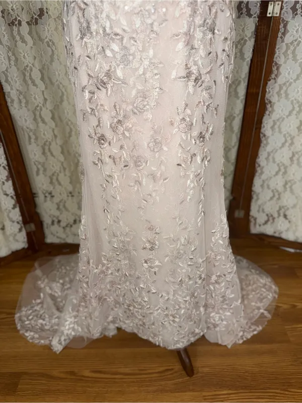 Stunning Melissa Sweet Petal Cashmere Embroidered Wedding Gown - Image 7