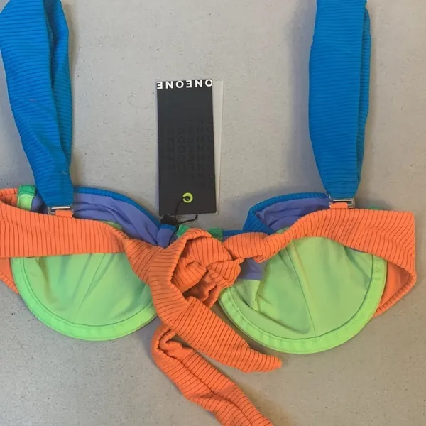 OneOne Swimwear Bikini Set XS - Image 5