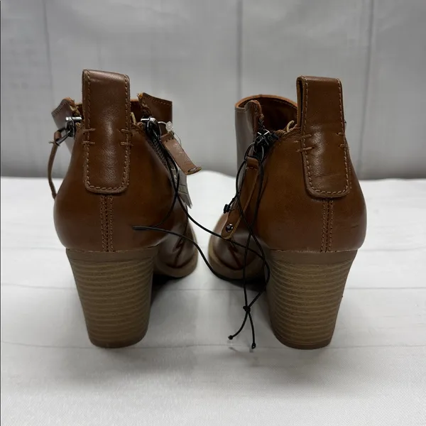 DV by Dolce Vita NEW Jameson Cognac Brown Double Zip Chunky Heel Ankle Booties 7 - Image 5