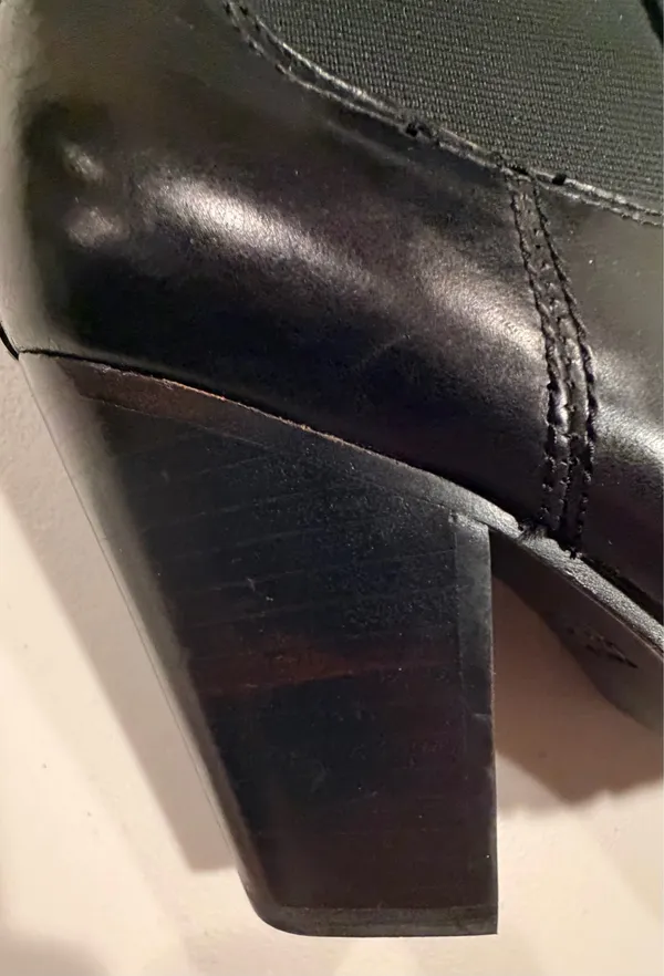 Frye | Tate Chelsea boot. Size: 7  - Image 8