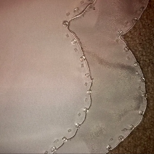 white flowy tank top - Image 3