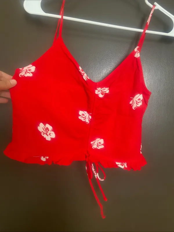 LA Hearts Red Floral Tie-Front Cami Crop Top - Image 3