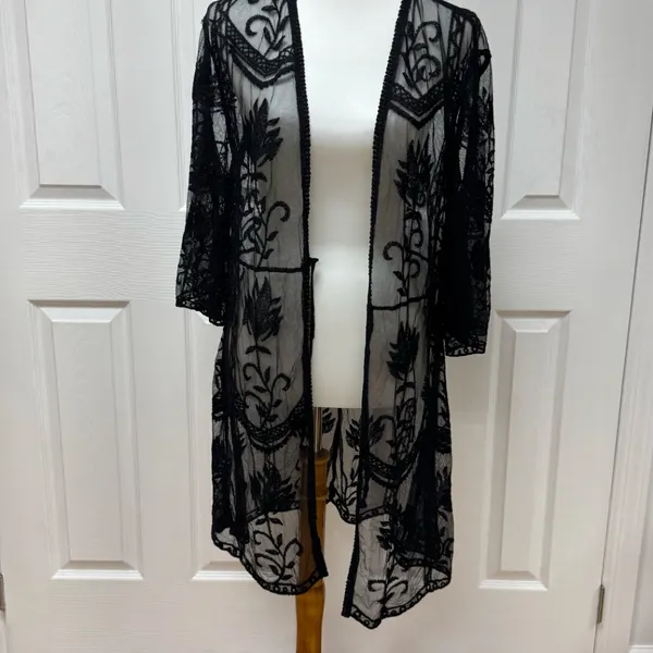 Primark Black Lace Embroidered Floral Cover-Up - Size‎ L. - Image 3