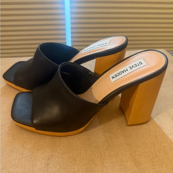Steve Madden Black Leather Mules heels! Never worn new! - Image 3