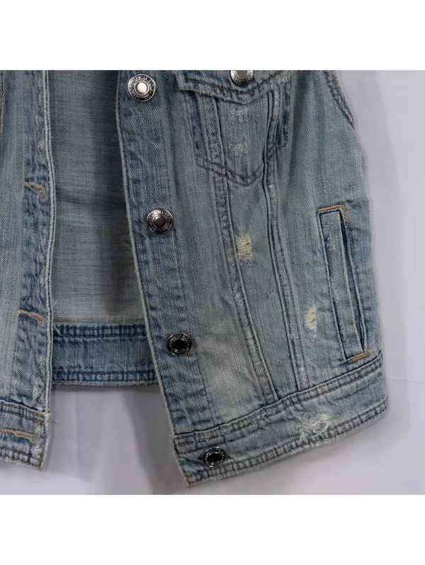 American Eagle Distressed Denim Vest Women’s Medium Light Wash Jean Vest - Image 4