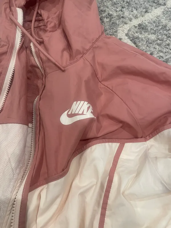 Nike Windbreaker Zip-Up - Image 2