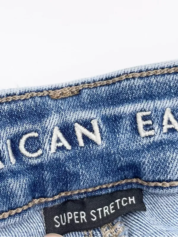 American Eagle Hi-Rise Shortie Size 4 Daisy Embroidered Denim Jean Shorts Cotton - Image 6