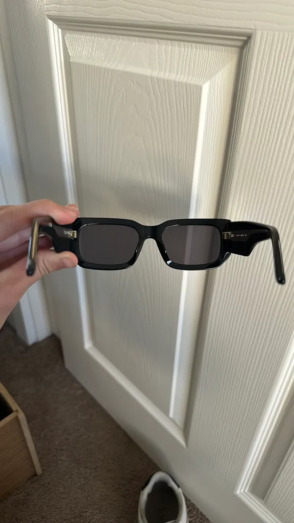 Quay Sunglasses - Image 6
