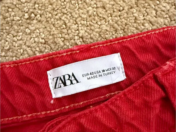ZARA Women’s Red Jeans - Image 4
