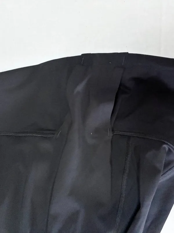 Lululemon Mid-Rise Raw Hem Crop Leggings - Size 4 - Black - Image 5