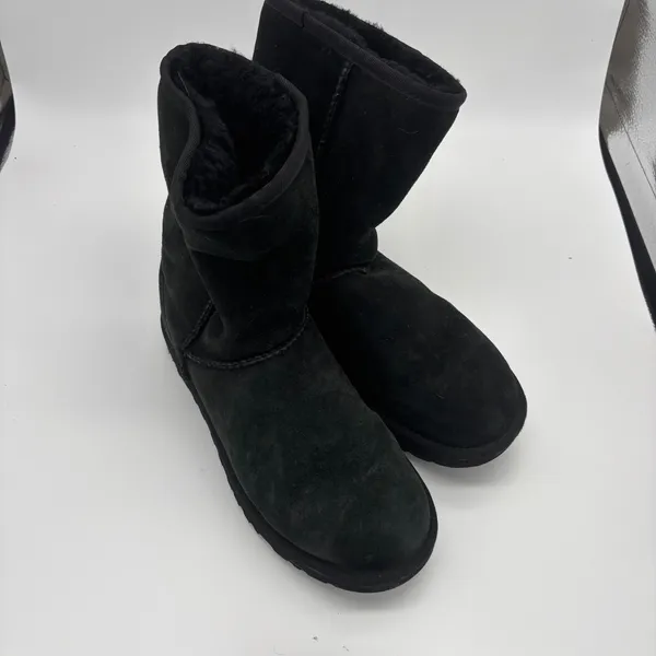 UGG Australia Classic Short II Black Suede Shearling Boots Women 9 - Image 3