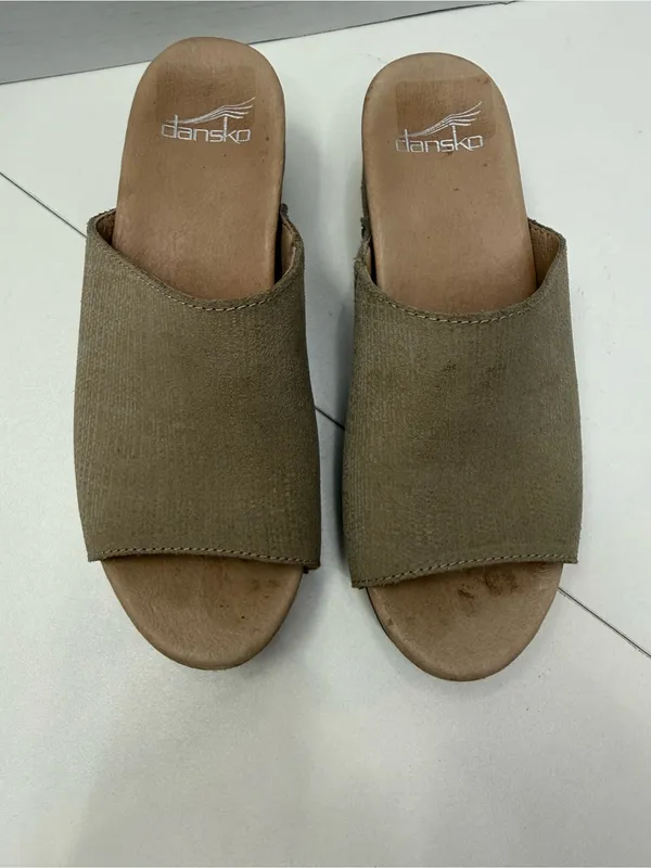 Dansko Maci Taupe Textured Leather Heeled Slide Sandals Size 36 - Image 5