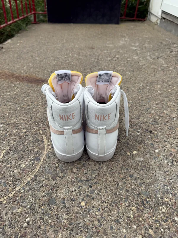 Nike Blazer Mid 77 - Image 4