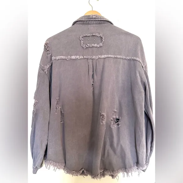 POL Women's Charcoal Distressed Fade Raw Jean Jacket Sz‎ Small Oversized Fit - Image 2