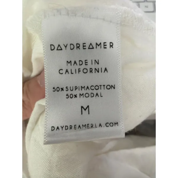 Daydreamer Distressed Gun N' Roses Tank Top Size Medium - Image 5