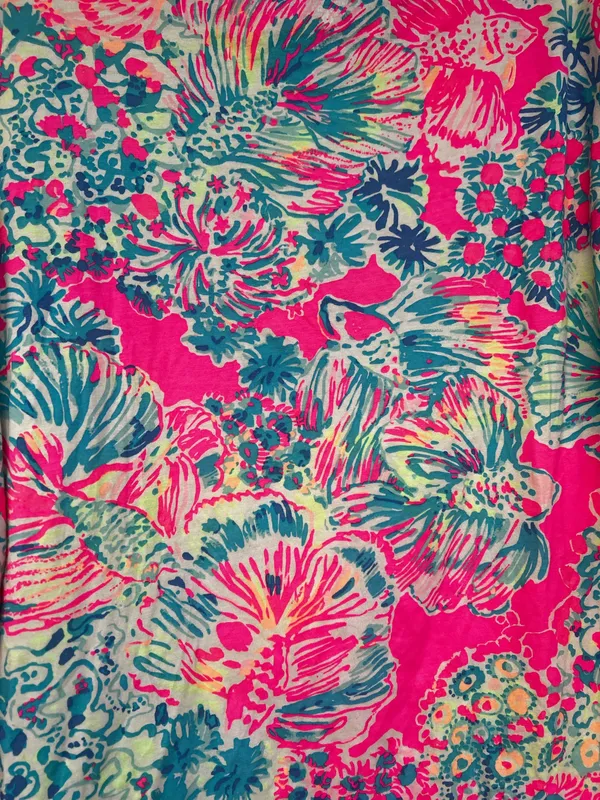 Lilly Pulitzer Alinda Top with a boat neck and 3/4 length sleeves size Medium - Image 6