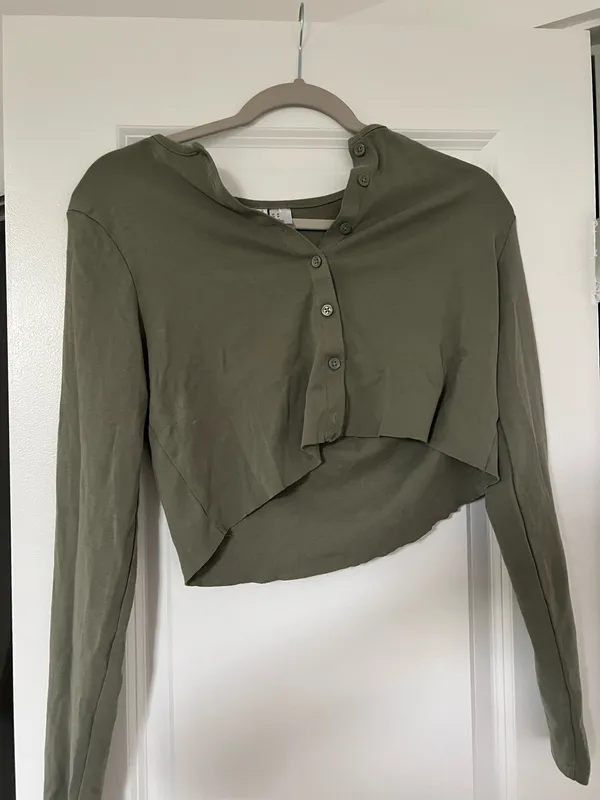 Divided Green Long Sleeve Crop Top Olive - Image 2