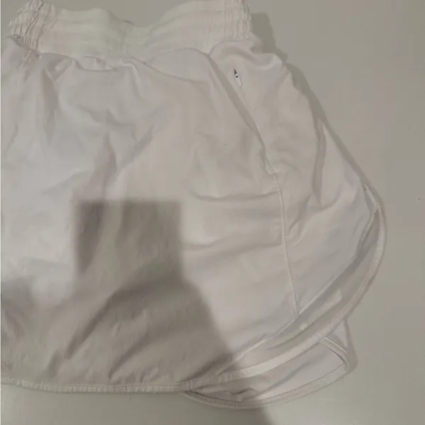 Lululemon Hotty Hot HR High-Rise Athletic Skirt Skort *Long White Size 2 - Image 6