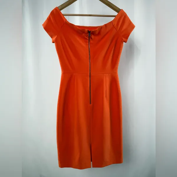 Alice + Olivia‎ Boat Neck Cap Sleeve Sheath Dress in Orange Size 6 - Image 3