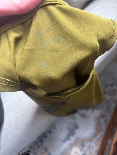 Nike Pro Cropped Tank - Image 2