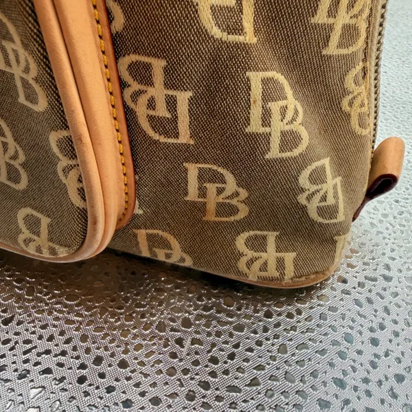 Dooney & Bourke Monogram Satchel Hand Bag Purse Womens Brown Tan Vintage K802423 - Image 9