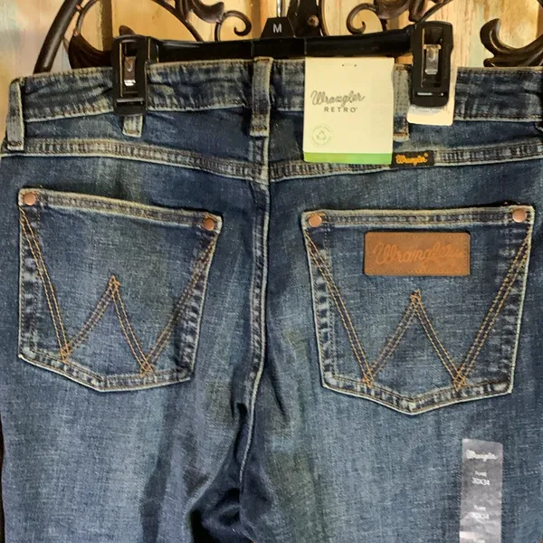 NWT Wrangler Retro Bellbottoms Size 30x34 - Image 5