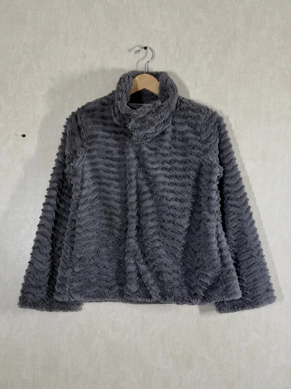 Patagonia Women’s Pelage Jacket Soft Curly Fleece in Nickel Gray S - Image 2