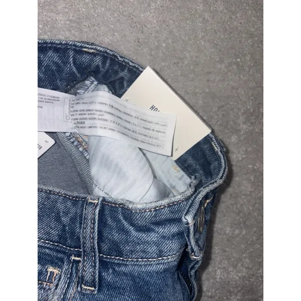 hollister high rise straight straight nwt medium wash 0 short‎ - Image 5