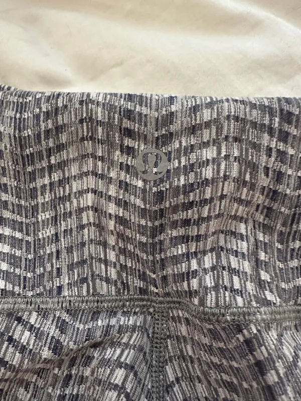 Vintage Lululemon Leggings - Image 3