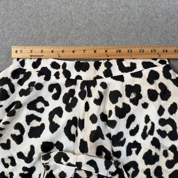 Adrienne Women's Medium Leopard Print Satin Shorts Flowy Elastic Waist Lined - Image 6