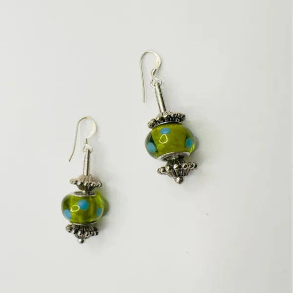 Lampwork Green Polka Dot Glass Dangle Earrings Silver Tone - Image 8