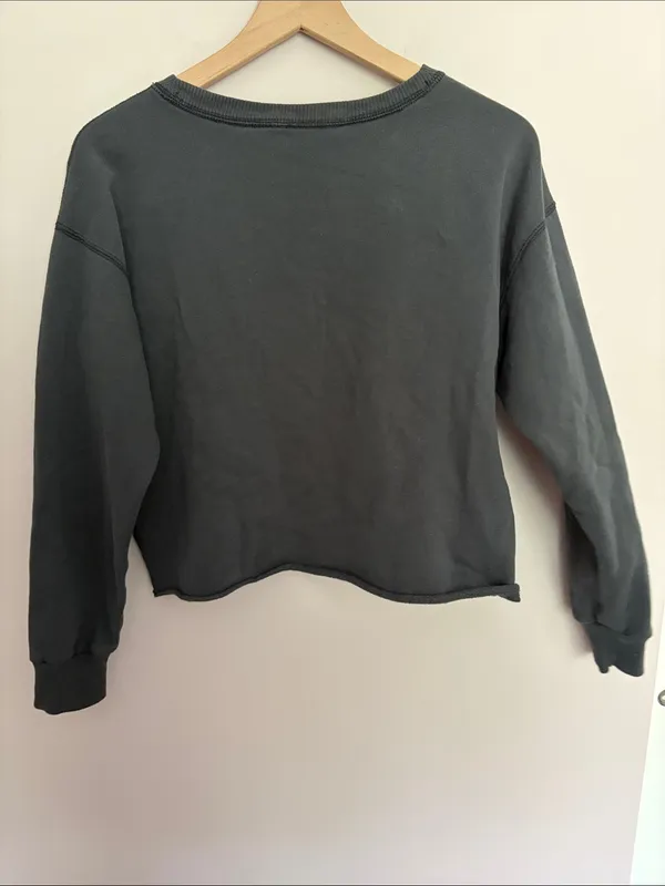 Abercrombie & Fitch Floral Embroidered Crewneck Sweatshirt Small - Image 2