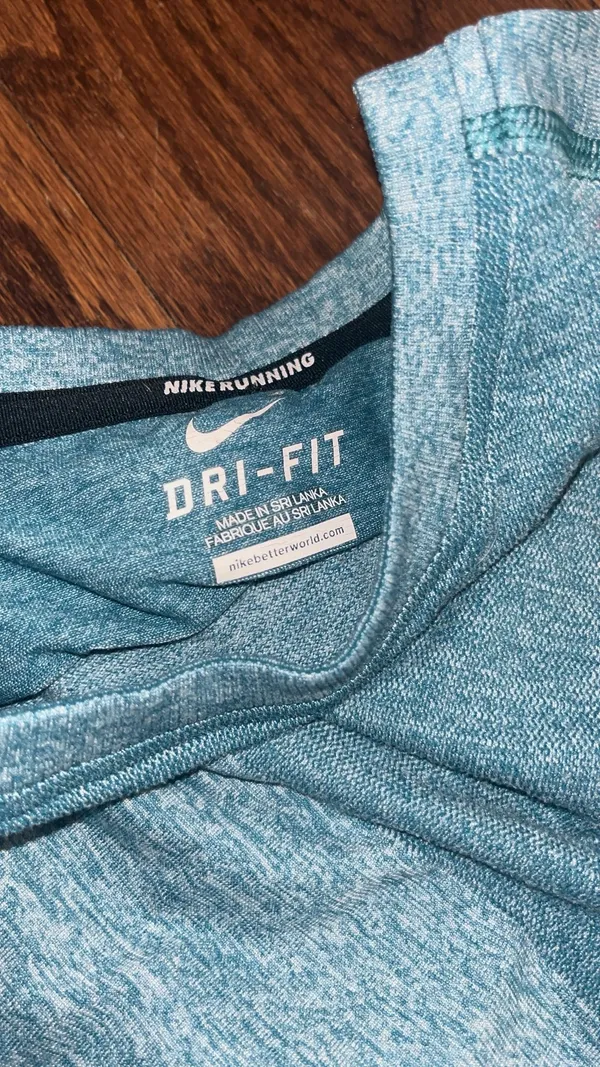 Nike Running Shirt - Image 2