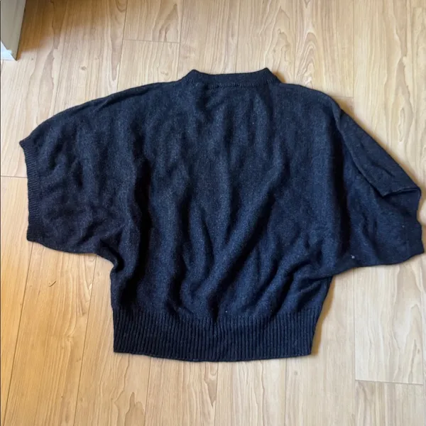 Zara Black Wide-Sleeve Crewneck Sweater - Image 3