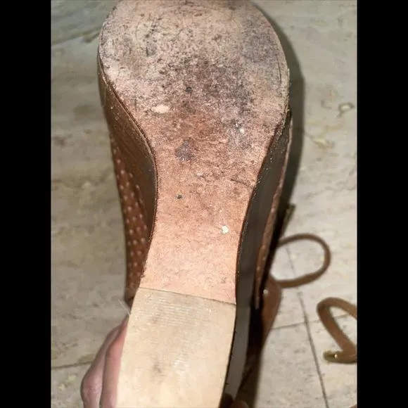 Tory Burch Brown Perforated‎ Gladiator Wedge Heel Sandals 10M - Image 9