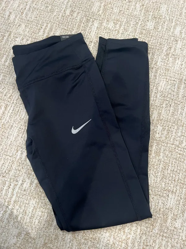 Nike Dri-Fit Tight Fit Leggings - Image 3
