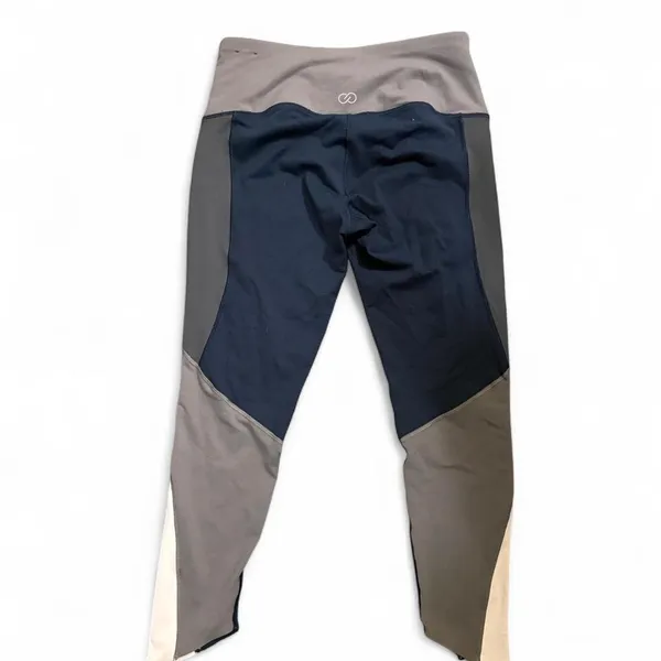Calia‎ cropped leggings Size M - Image 3