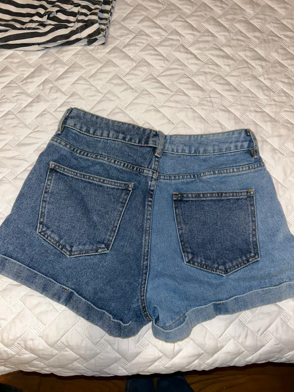 Jean Shorts - Image 3