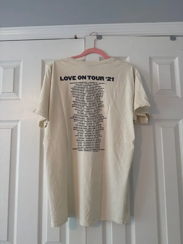 Love On Tour Harry Styles T-Shirt - Image 2