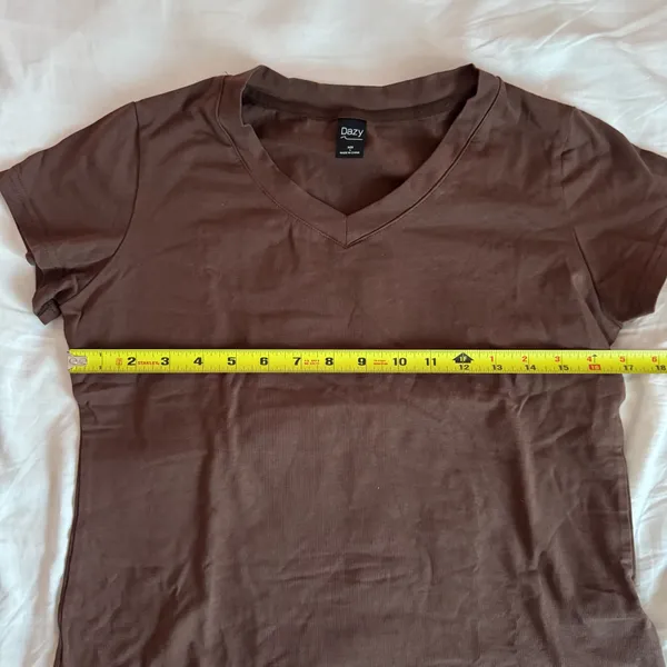 SheIn Women's V-Neck Cotton Brown Tee Shirt Size Large - Image 5