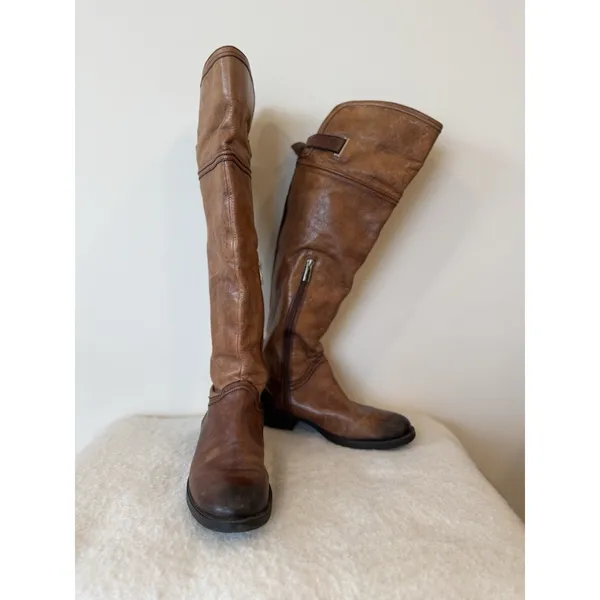 Vince Camuto Bollo Knee-High Brown Leather Studded Riding Boots Wm Sz 9 - Image 2