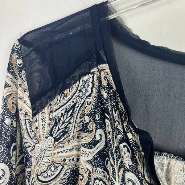 Lucky Brand Printed Woven Mix Top Button Front Navy Size Medium M EUC L1448 - Image 6