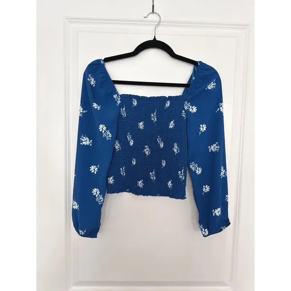 Abercrombie & Fitch Blue Floral Smocked Square Neck Balloon Sleeve Top Medium - Image 2