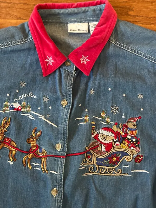 Y2K Bobbie Brooks Santa Reindeer Embroidered Denim Button-Down Shirt Size Large - Image 4