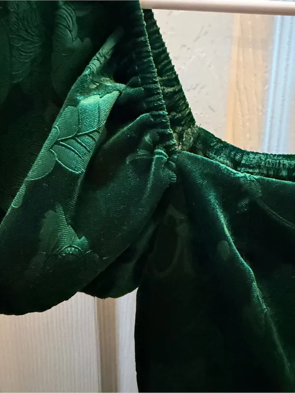 Altar'd State Deep Green Floral Velvet Mini Dress size XS - Image 4