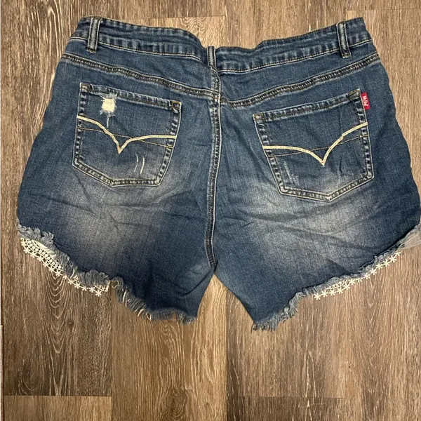 MsShe High Waisted Distressed Cut Off Blue Jean Denim Shorts Size 18 - Image 3