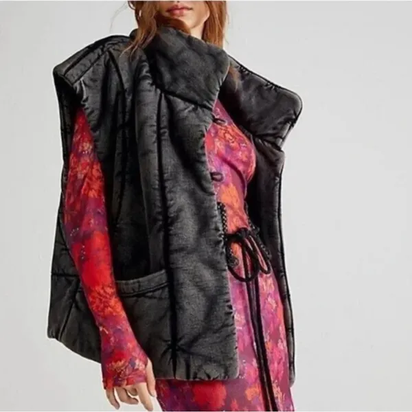 COPY - Free people Roll With Us Puffer Vest - Image 2