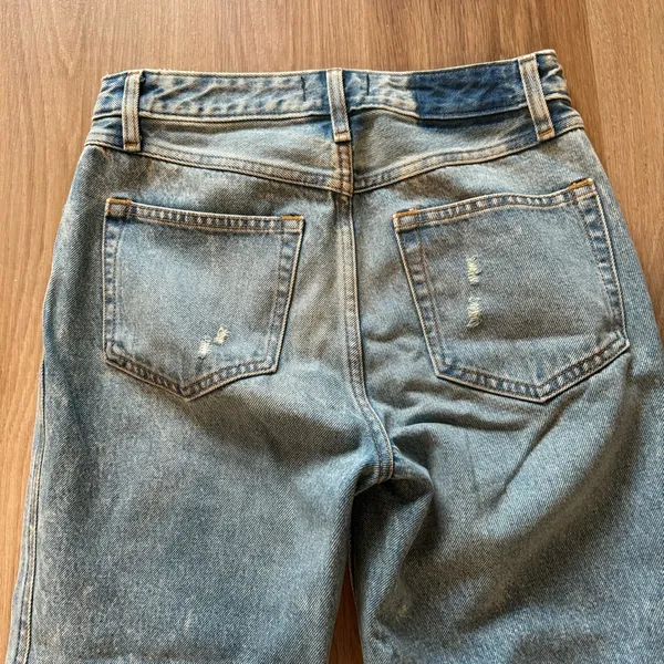 Abercrombie and Fitch Annie High Rise Ankle Straight Jeans - Image 7